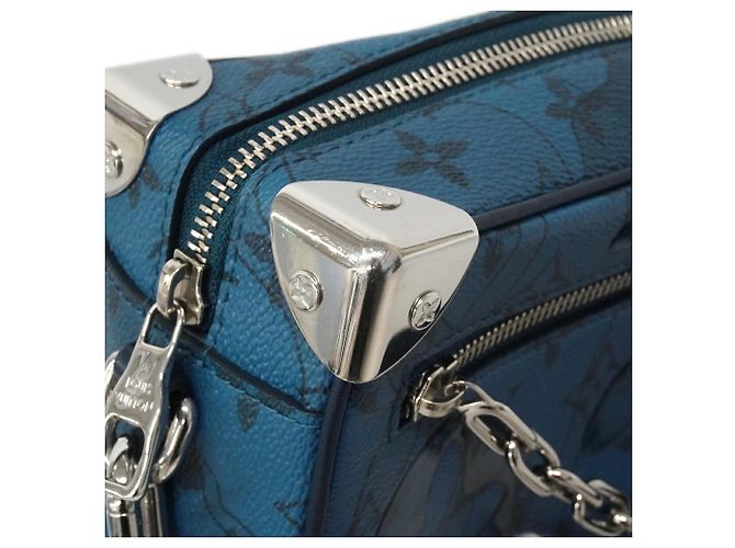 Borsa a tracolla Louis Vuitton Monogram Aqua Garden Mini Soft Trunk - vista 9