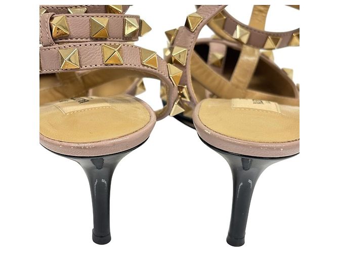 Sapatos de Salto em Pele Rockstud Valentino Garavani - vista 11