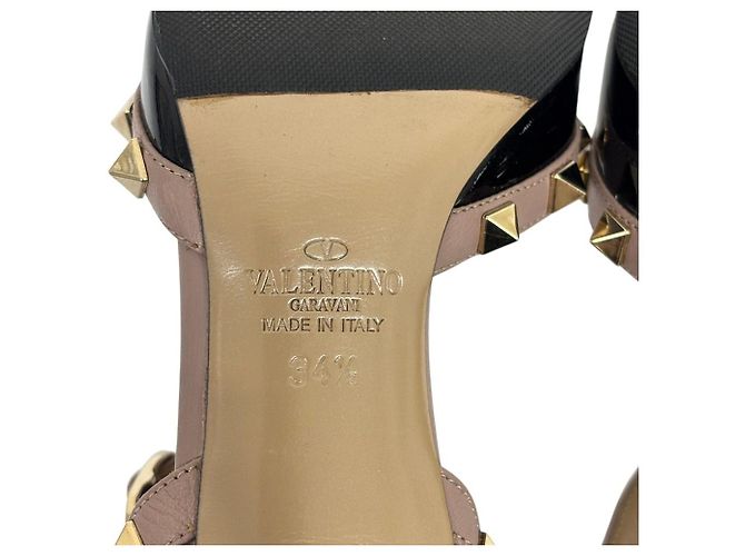Sapatos de Salto em Pele Rockstud Valentino Garavani - vista 8