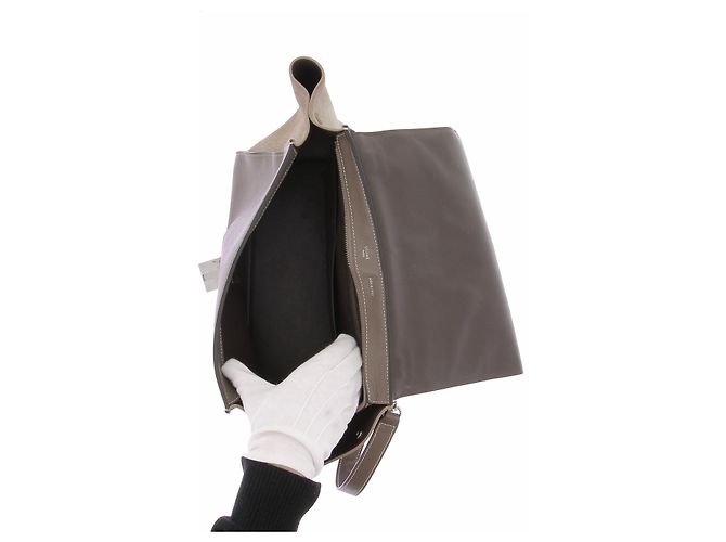 Céline Borsa "Trapèze" in pelle taupe - vista 7