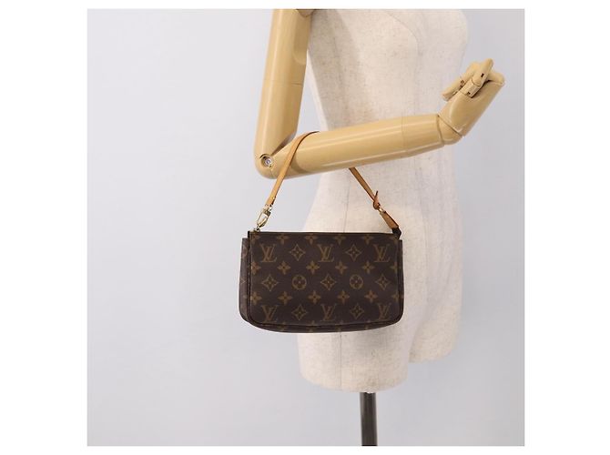 LOUIS VUITTON Monogram Pochette Accessoires Pouch M51980 LV - vista 24