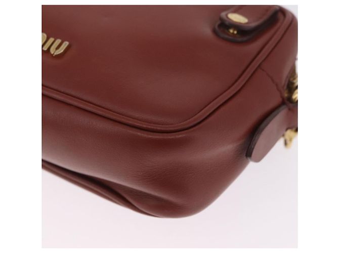 Miu Miu Chain Shoulder Bag Leather Brown Gold - vista 16