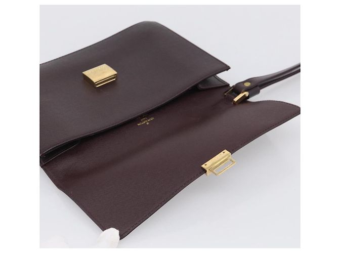 LOUIS VUITTON Bolso de mano Selenga de piel Taiga Acajou M30786 LV - vista 9