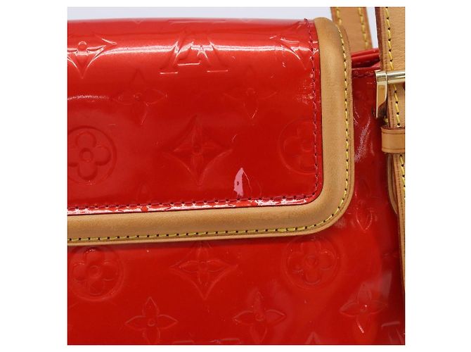 LOUIS VUITTON Monogram Vernis Biscayne Bay GM Bag Red M91287 LV - vista 3