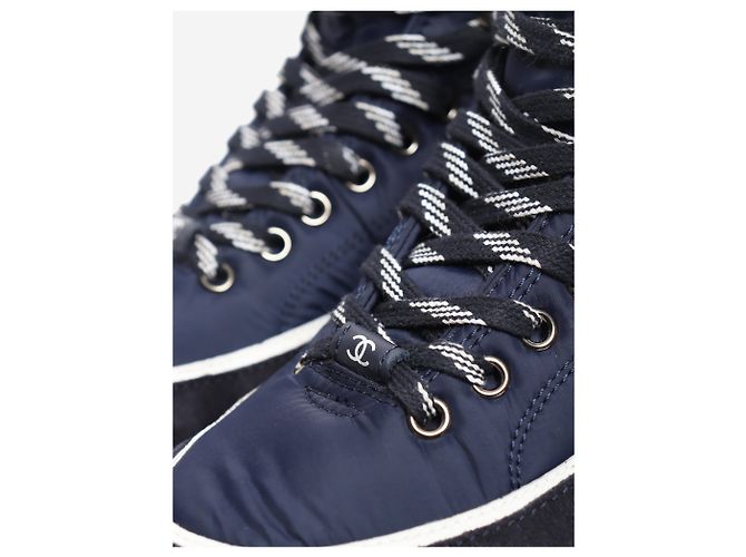 Chanel Sneakers alte in nylon e camoscio blu navy - taglia EU 39.5 - vista 6