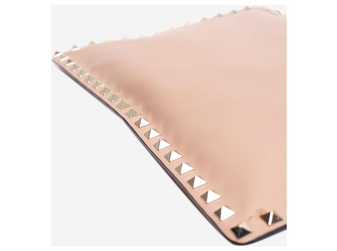 Valentino Clutch pouch grande Rockstud in pelle beige - vista 4