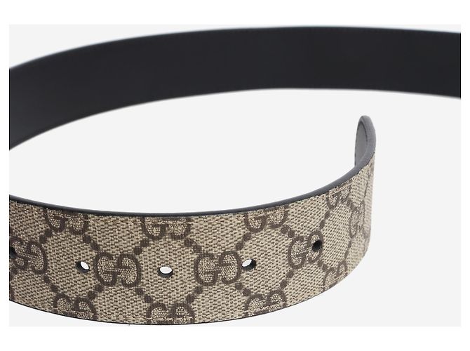 Gucci Wendegürtel Interlocking G aus GG Supreme Canvas in Brown - Ansicht 2