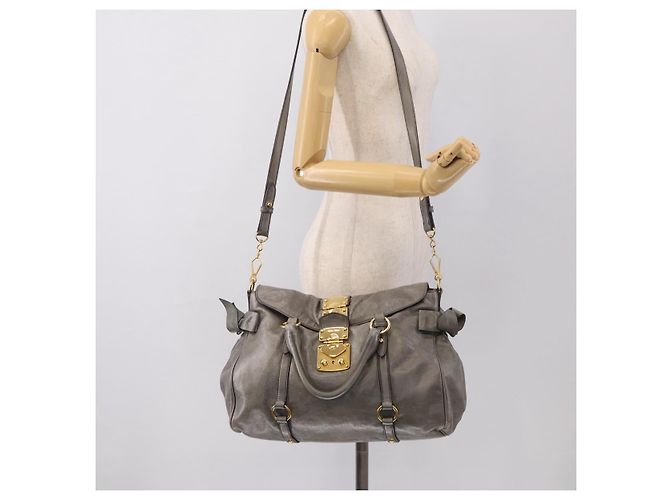 Miu Miu Sac à Main en Cuir 2way Gris Or - vue 29