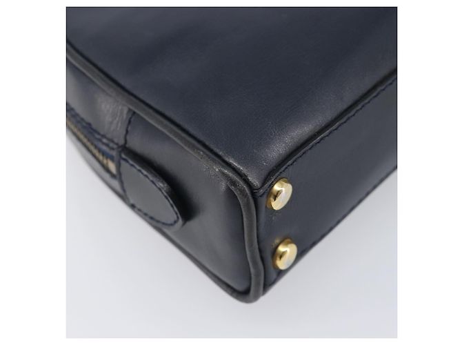 Céline CELINE Circle Chain Shoulder Bag Leather Navy Gold - vista 14
