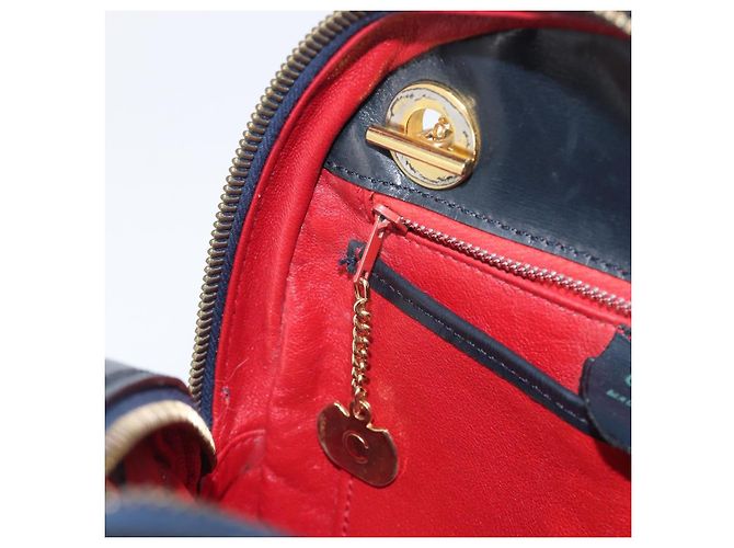 Céline CELINE Circle Chain Shoulder Bag Leather Navy Gold - vista 21