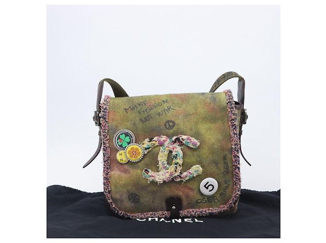 CHANEL Embroidery Graffiti Messenger bag Canvas Khaki Silver CC - vista 30