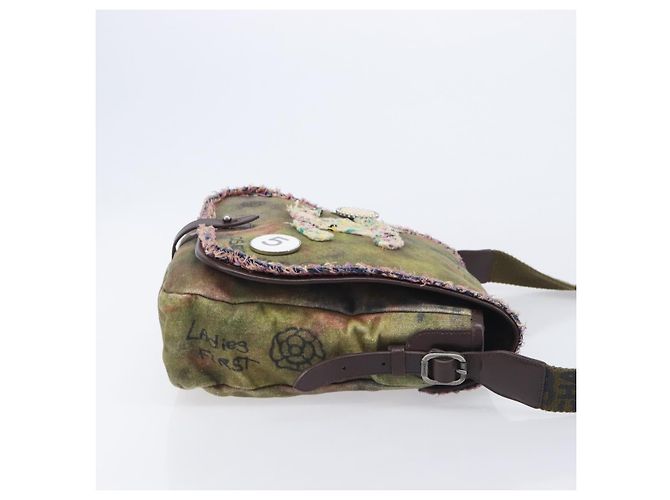 CHANEL Embroidery Graffiti Messenger bag Canvas Khaki Silver CC - vista 4