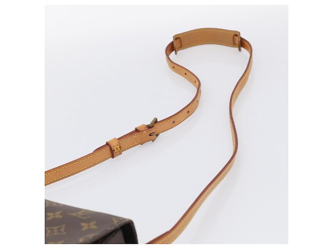 Saint-Cloud LOUIS VUITTON Monogram Saint Cloud PM Shoulder Bag M51244 LV - vista 15