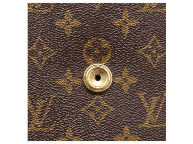 Saint-Cloud LOUIS VUITTON Monogram Saint Cloud PM Shoulder Bag M51244 LV - vista 26