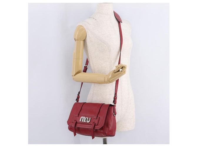 Miu Miu Shoulder Bag Leather Red Silver - vista 26