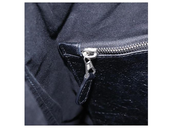 Balenciaga Graffiti Bazaar Drawstring Bag Leather Black 581779 - vista 22