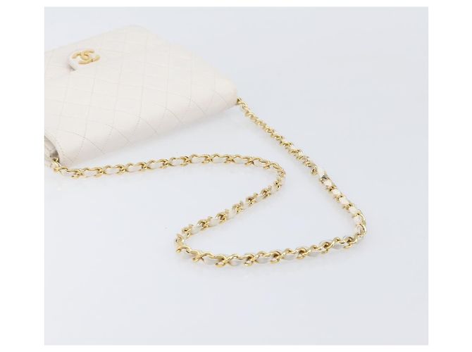 CHANEL Matelasse Shoulder Bag Lamb Skin White Gold Tone CC - vista 7