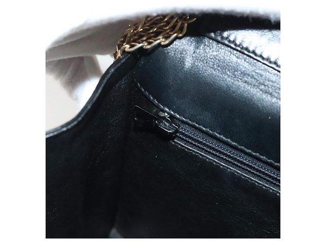 CHANEL Chain Shoulder Bag Enamel Black Gold CC - vista 22