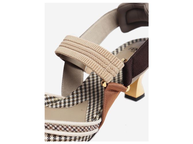 Fendi Escarpins Colibrì à pied-de-poule marron - taille EU 40 - vue 5