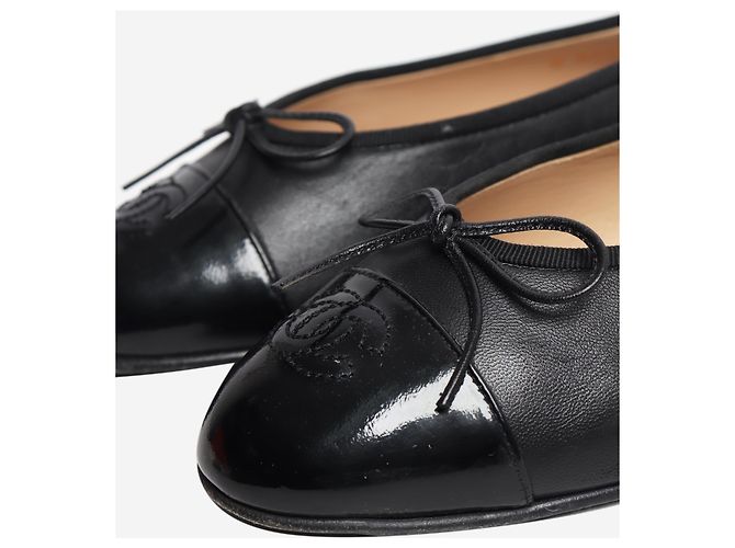 Chanel Ballerinas aus schwarzem Leder - Größe EU 41.5 - Ansicht 5