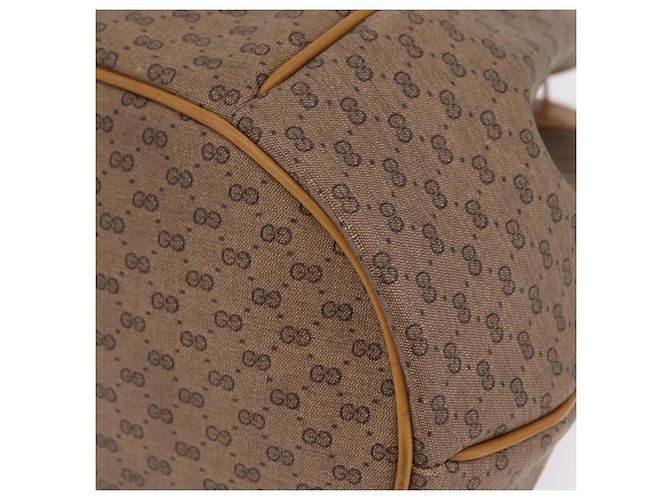 GUCCI Micro GG Supreme Shoulder Bag PVC Beige Gold - vista 15