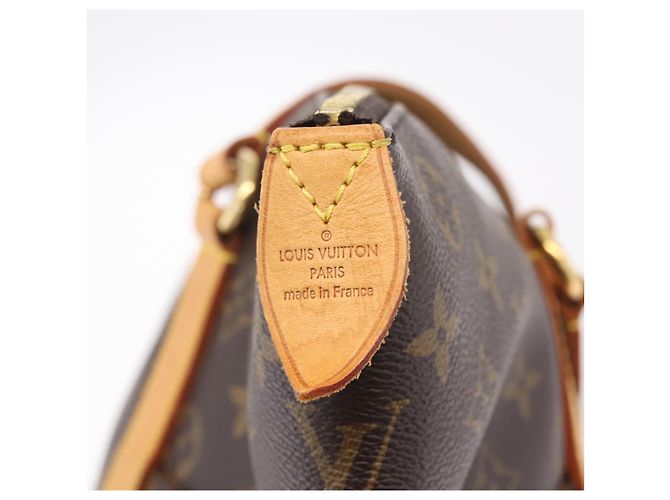 LOUIS VUITTON Monogram Totally GM Shoulder Bag M56690 LV - view 17