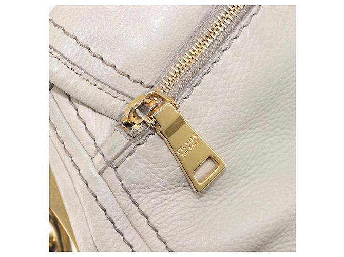 PRADA Chain Shoulder Bag Vittero Dino Leather Beige Gold - vista 31