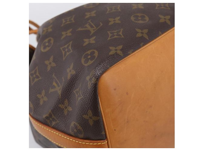 LOUIS VUITTON Monogram Petit Noe Shoulder Bag M42226 LV - vista 15