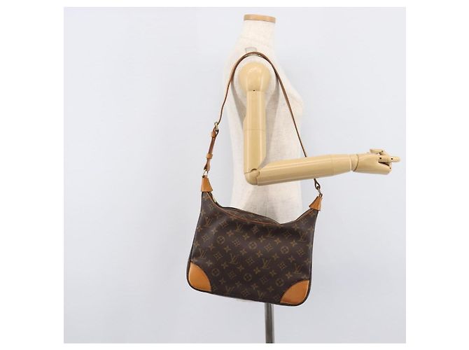 LOUIS VUITTON Monogram Boulogne 30 Shoulder Bag M51265 LV - vue 24