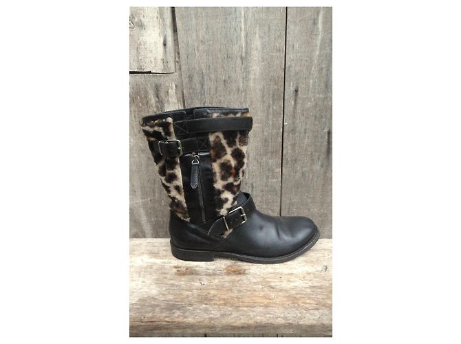 Burberry Leather and Leopard Print Ankle Boots - view 10