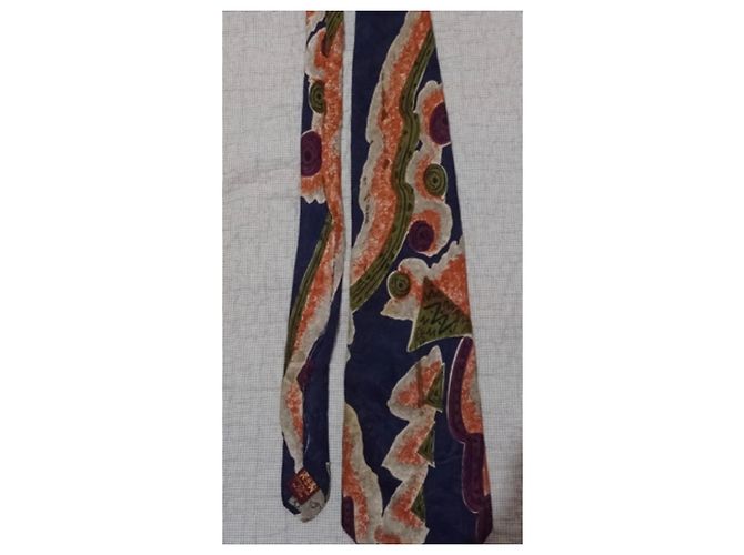 Byblos  Abstract Multi-Color 100% Italian Silk Tie . Never Worn. - view 5