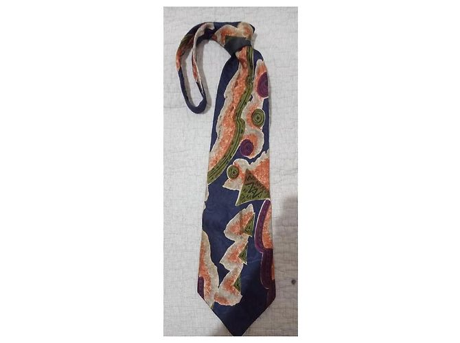 Byblos  Abstract Multi-Color 100% Italian Silk Tie . Never Worn. - view 9