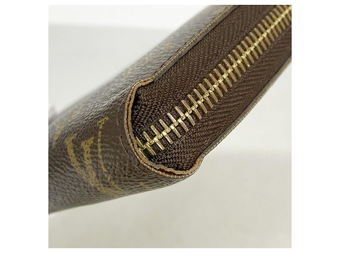 Louis Vuitton Monogram Zippy Long Wallet - view 5