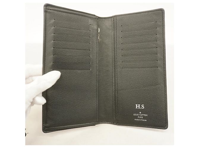 Louis Vuitton Epi Leather Long Wallet - view 3