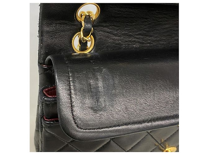 Chanel Matelassé Black Shoulder Bag - view 12