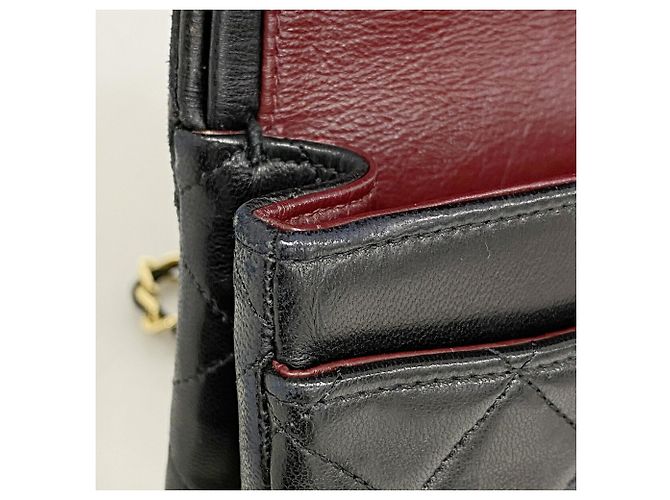 Chanel Matelassé Black Shoulder Bag - view 8