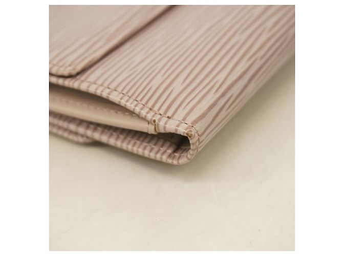 Billetera Louis Vuitton Lilac Tri-Fold - vista 5