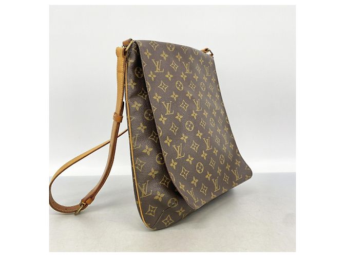 Bolsa de Ombro Louis Vuitton Monogram Musette - vista 2