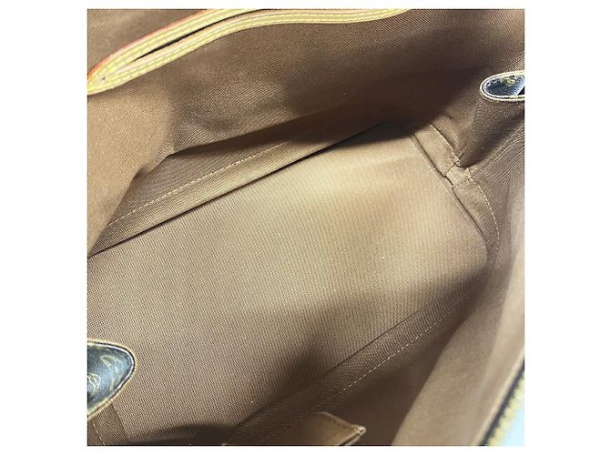 mala Louis Vuitton Alma Monogram - vista 4