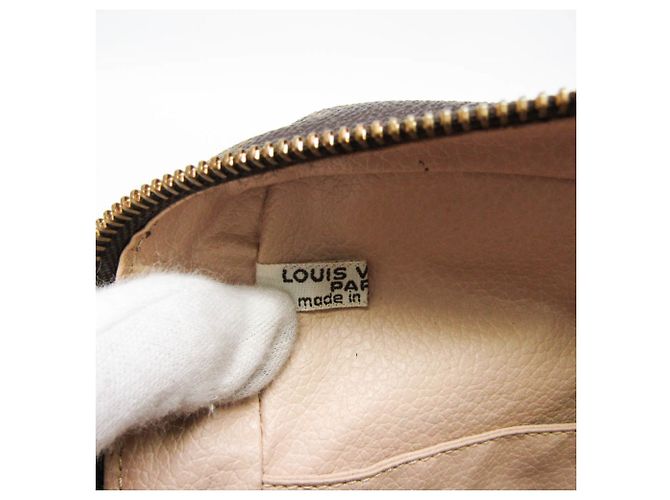 Louis Vuitton Monogram Toilet Pouch 28 - vista 11