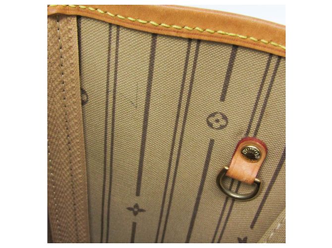 Sac cabas Louis Vuitton Monogram Neverfull MM - vue 15