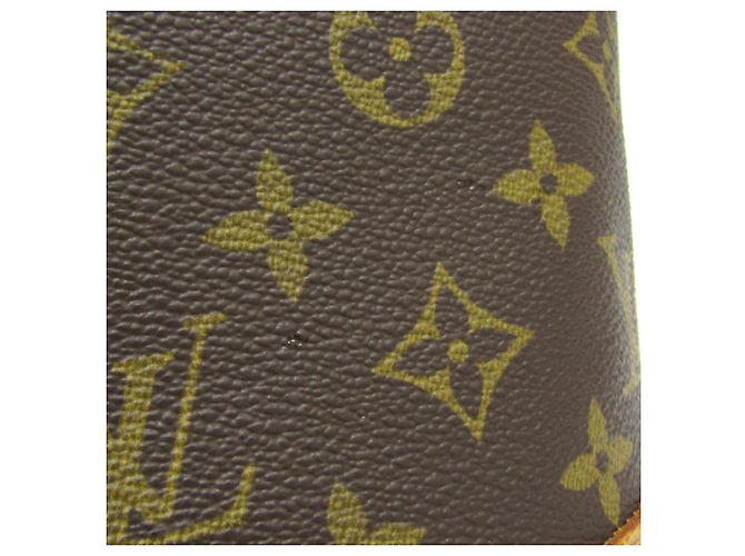 mala Louis Vuitton Monogram Alma - vista 12