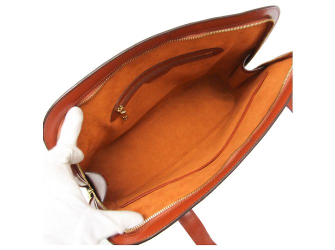 Sac à bandoulière Louis Vuitton Epi Lussac M52283 - vue 4