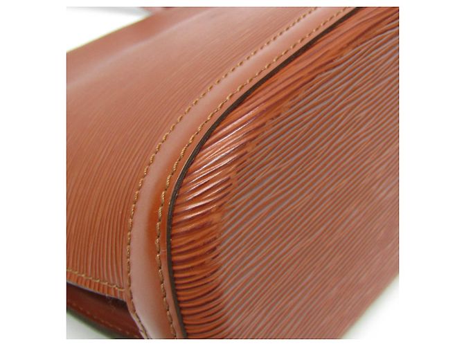 Sac à bandoulière Louis Vuitton Epi Lussac M52283 - vue 7