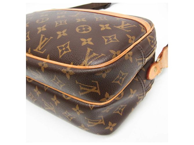 Louis Vuitton Monogram Reporter PM M45254 Borsa a tracolla - vista 4