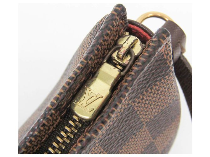 Louis Vuitton Damier Makeup Pouch N51982 - vista 9