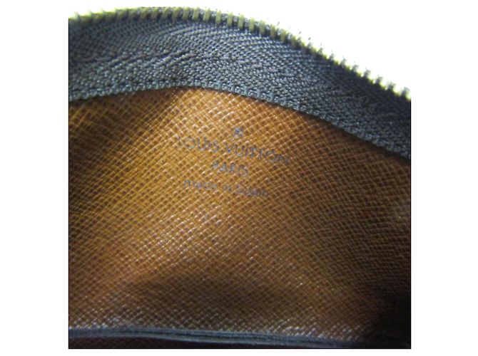 Louis Vuitton Monogram Key Pouch M62650 - vista 10