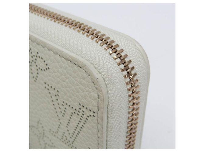 Louis Vuitton Mahina Zippy Wallet M28066 - vista 10