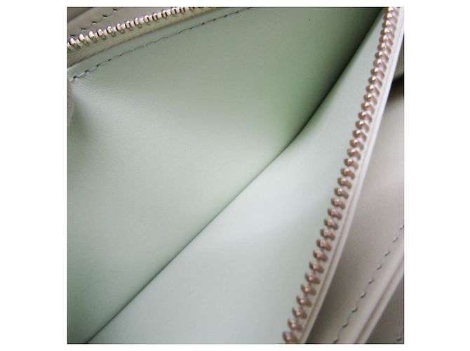 Louis Vuitton Mahina Zippy Wallet M28066 - vista 5