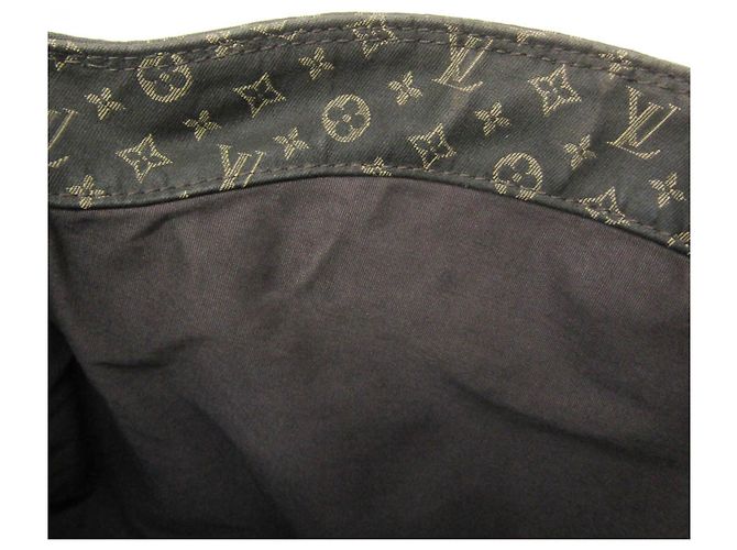Louis Vuitton Monogram Idylle Romance Shoulder Bag - view 18